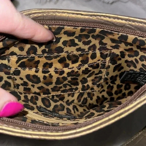 Vintage Y2K Gold Metallic Nine Purse Mobwife Faux croc Handbag Shoulder bag EUC - Picture 11 of 14